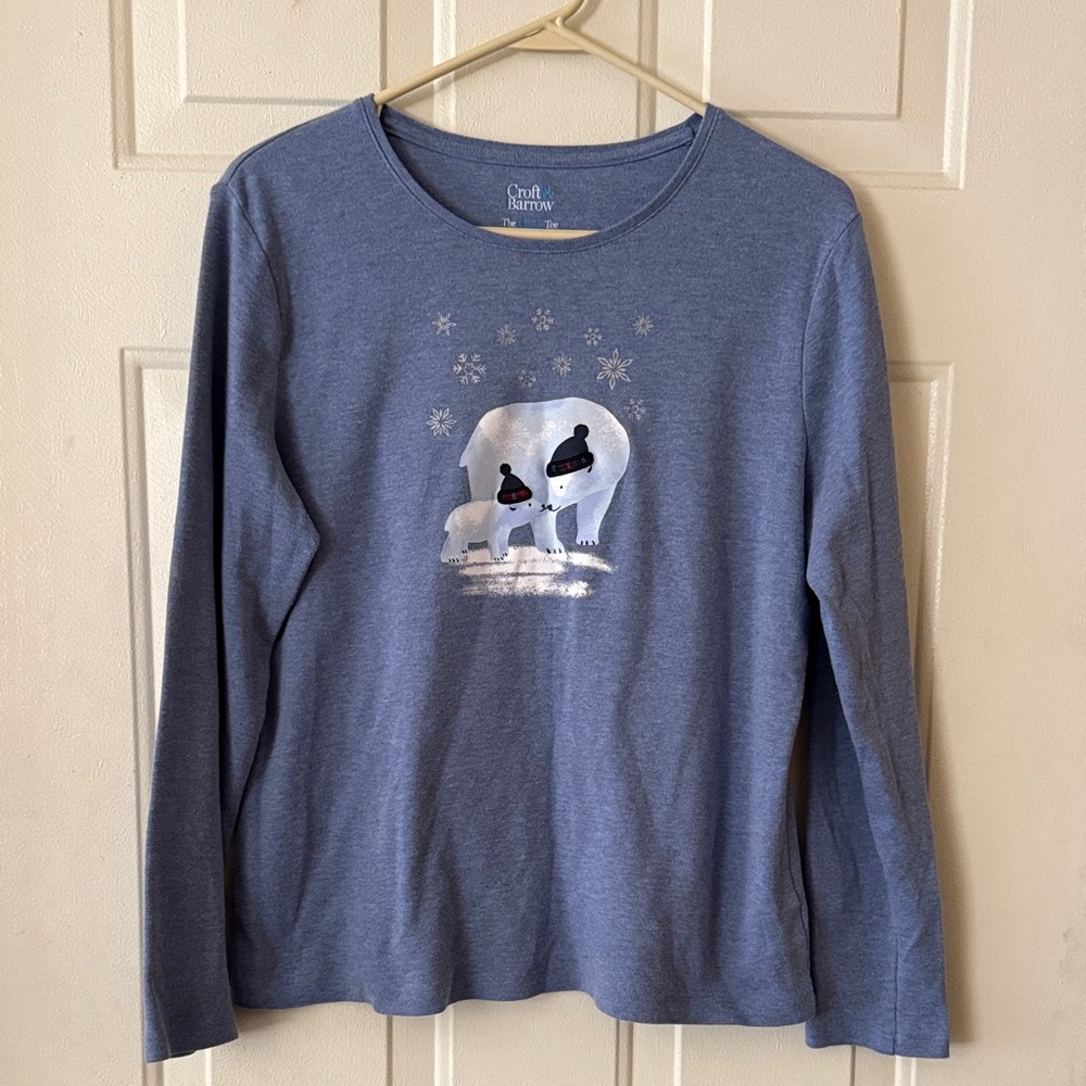 Croft & Barrow The Classic Tee Long Sleeve  Polar Bear Design Womens Size L Blue